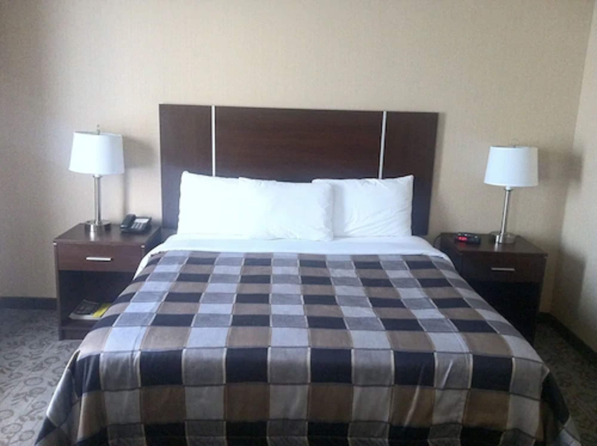 Days Inn By Wyndham ברמפטון מראה חיצוני תמונה