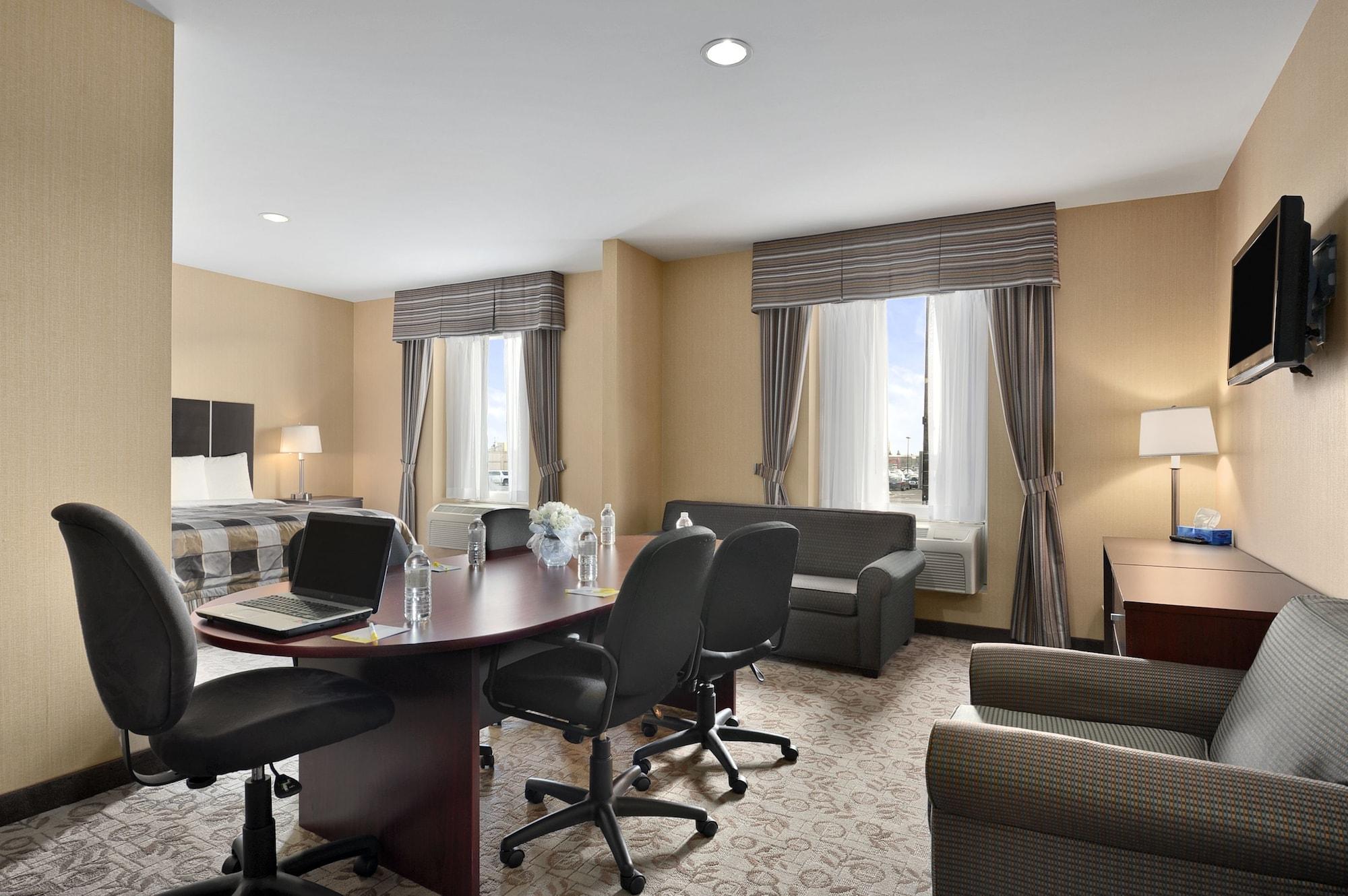 Days Inn By Wyndham ברמפטון מראה חיצוני תמונה