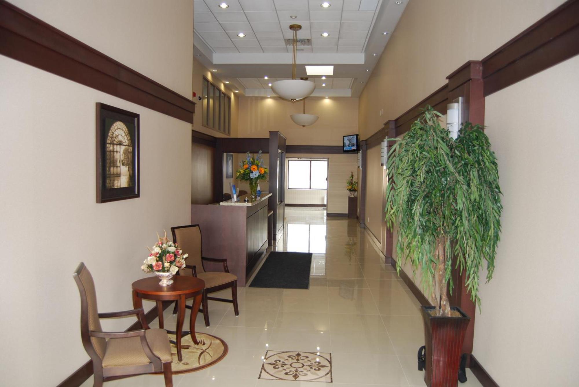 Days Inn By Wyndham ברמפטון מראה פנימי תמונה